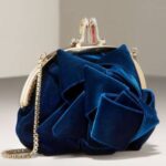 Loboutin Cadeau Kiss Bow Lock Clutch