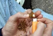 Sorpreso con 300 grammi di hashish e quasi 5mila euro, arrestato minorenne