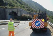 Rifiuti abbandonati lungo le strade, le operazioni di rimozione di Anas