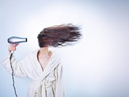 Capelli: rinforzarli per evitarne la perdita