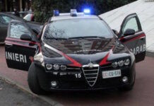 Ravanusa, nuovo atto intimidatorio: lumino e gomme bucate davanti casa di un ufficiale di polizia giudiziaria