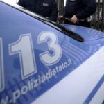 Porto Empedocle, colla nelle saracinesche dei negozi: denunciato 57enne