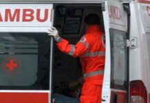 Petardo gli esplode tra le mani, 23enne di Licata in ospedale