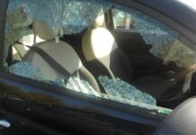 Canicattì, ignoti sfondano finestrini di diverse auto
