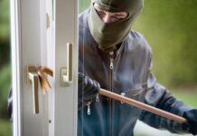 Ladri in casa del sindaco Silvio Cuffaro, indagini in corso