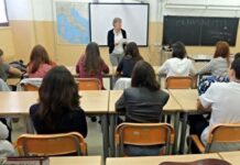 Naro, l’Istituto Comprensivo “San Giovanni Bosco” promuove un incontro per prevenire e comprendere le dipendenze giovanili: famiglie e scuola unite per educare alla libertà