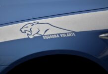 Ha dato fuoco all’auto dell’ex e in autostrada ha un incidente, fermato 38enne