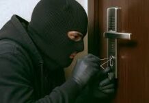 Rapina in un supermercato e furti in alcuni B&b, arrestato 36enne