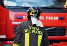 Un’auto è andata in fiamme a Castrofilippo