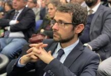 Commissioni Ars, Varrica (M5S): “I deputati le snobbano. Poche presenze e interventi col contagocce, cambiamo il regolamento”