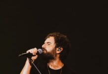 TOMMASO PARADISO in tour estivo a Catania: il 18 luglio sul palco di Sotto il Vulcano Fest