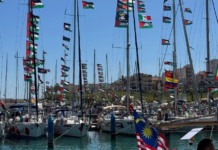 La Flotilla salpa da Augusta per Gaza: a bordo cibo, medici e ingegneri