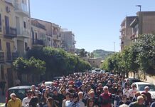 Naro, centinaia in piazza contro la TARI