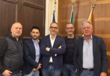 Canicattì, i 5 consiglieri che si sono dimessi consegnano un dossier