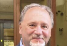 Consegnate al prof Francesco Pira Pergamena e Tessera di Socio Onorario del Circolo della Stampa della Locride